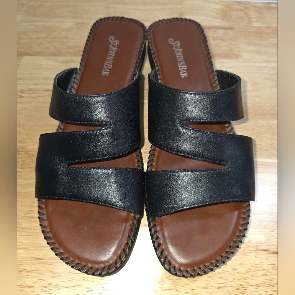 St. John's Bay Leather Gabby Sandals Size 8.5